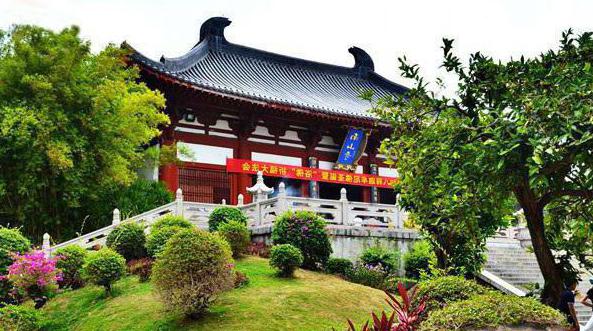 Centrul budist din Nanshan: o călătorie spre cultura Chinei